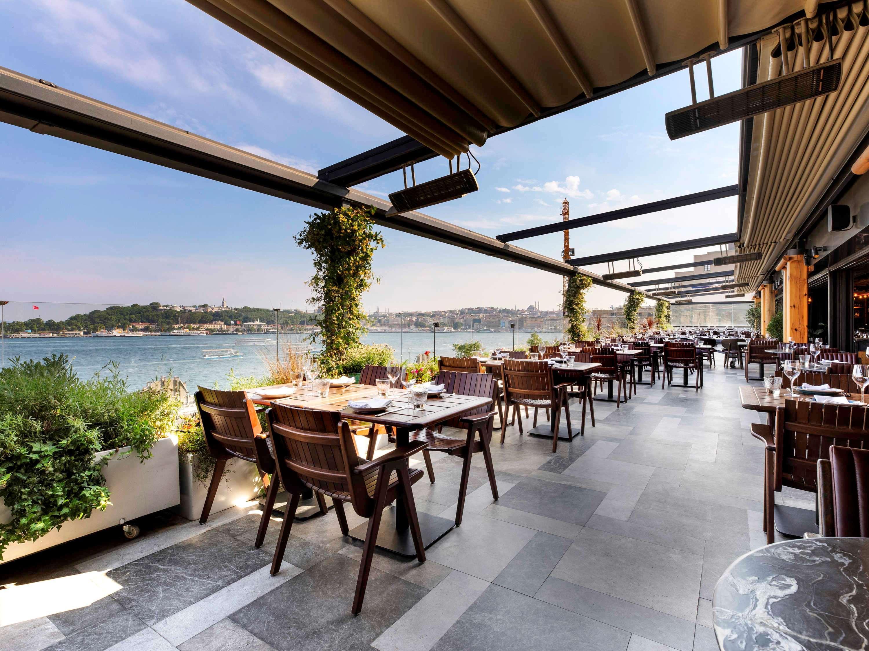 Novotel Istanbul Bosphorus Hotel Extérieur photo